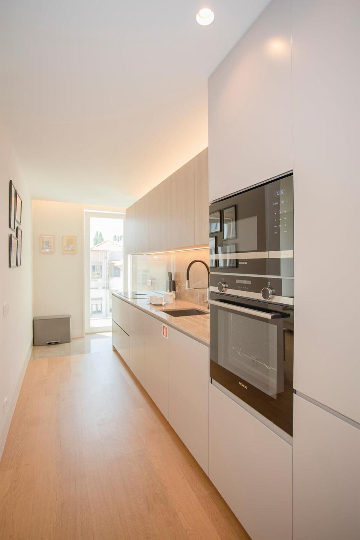 Liiiving In Porto - Crystal Palace Apartment 외부 사진